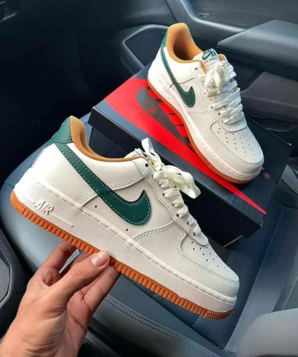 Nike Airforce 1 Hamava